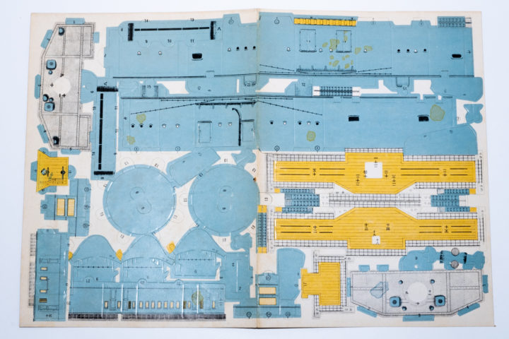 戦艦三笠のペーパークラフト（復元版）