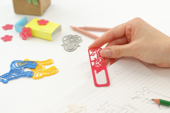 文字の紙クリップ