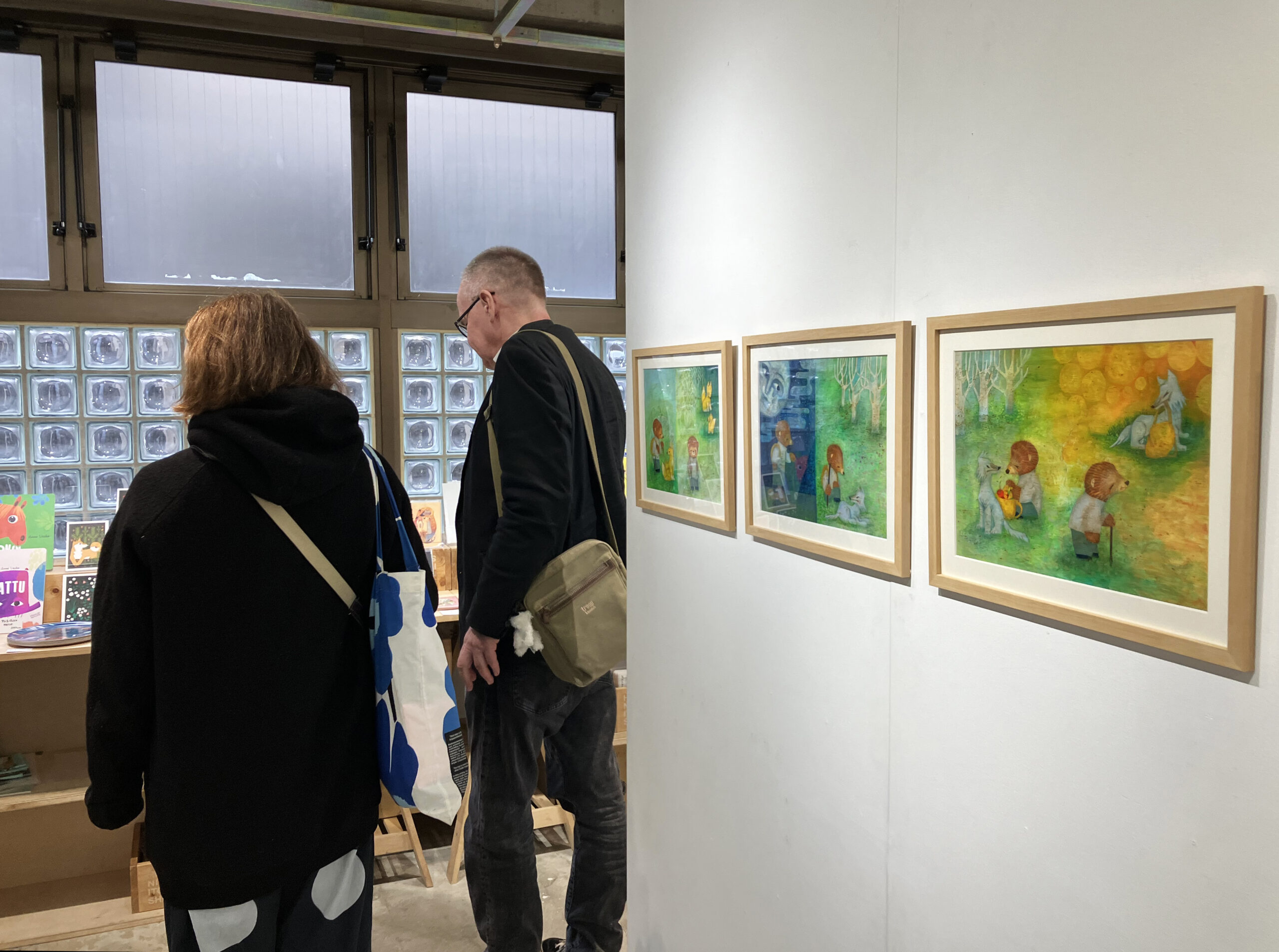 絵本　原画展　アムーとイルタ　福田利之　アンネ・ヴァスコ